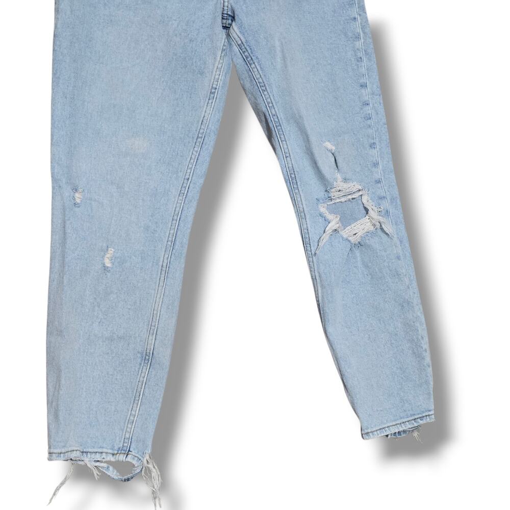 Abercrombie & Fitch Curve Love Mom High Rise Distressed Light Wash Jeans 26/2R - Picture 2 of 10